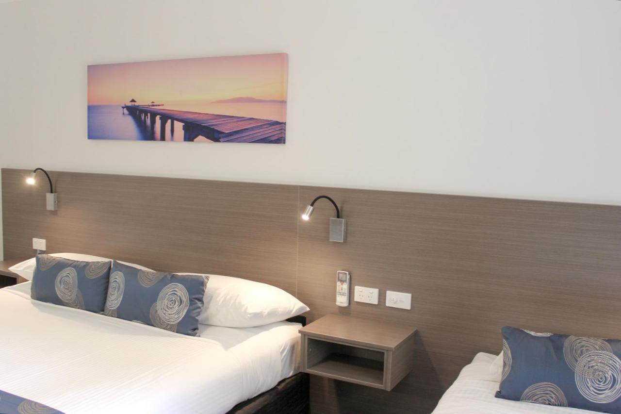 Aston Motel Yamba Kültér fotó