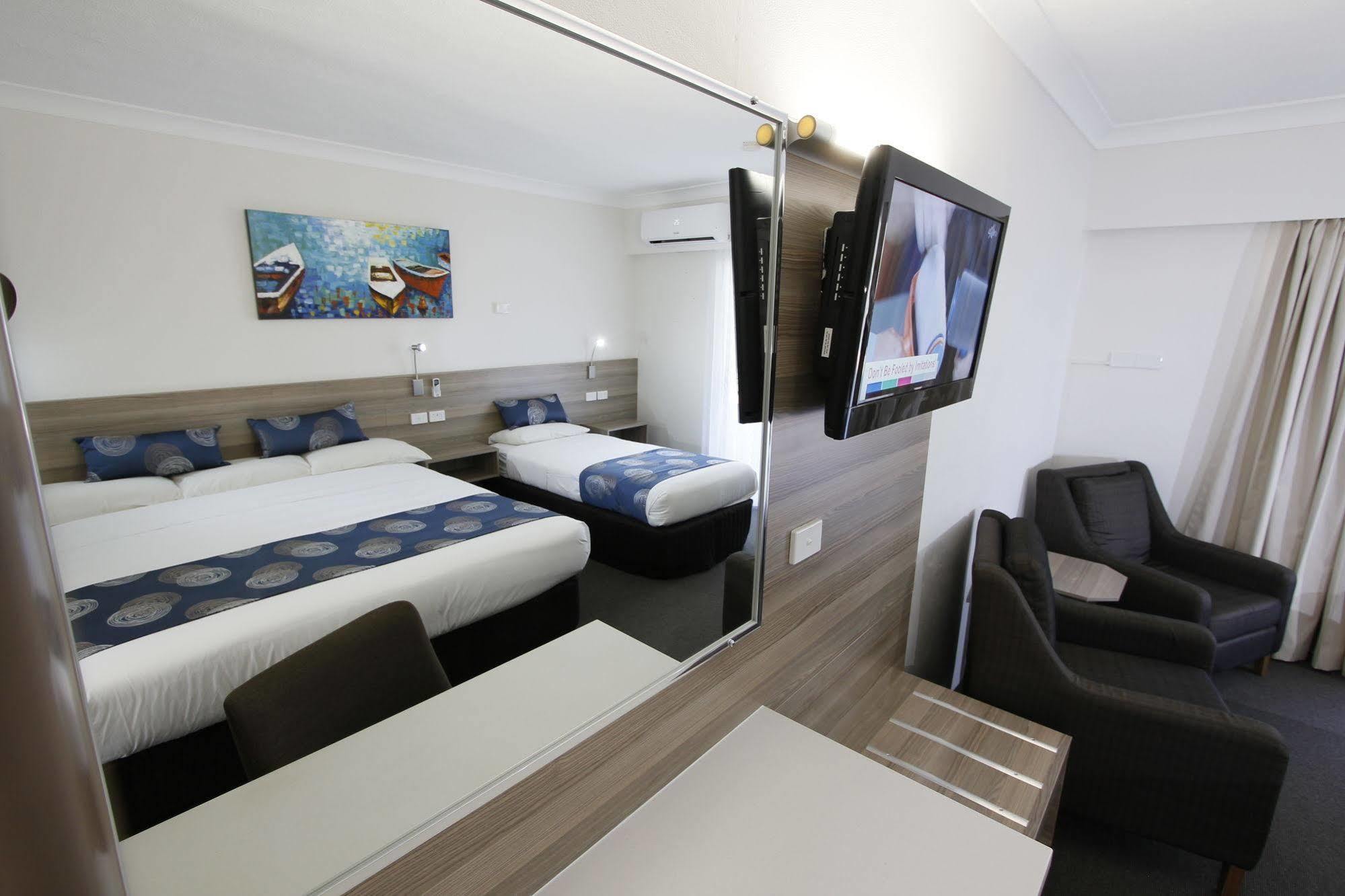 Aston Motel Yamba Kültér fotó